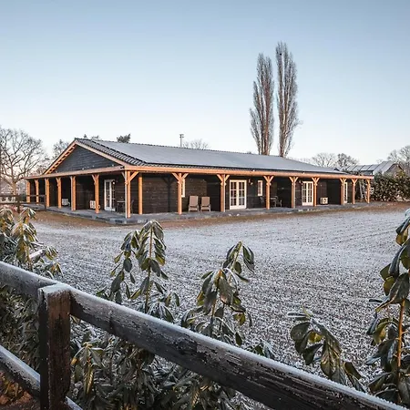 Bed & Breakfast Hof Halle