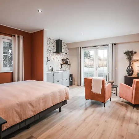 Hof 3*
