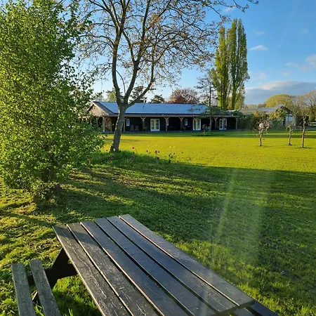 Bed & Breakfast Hof Halle